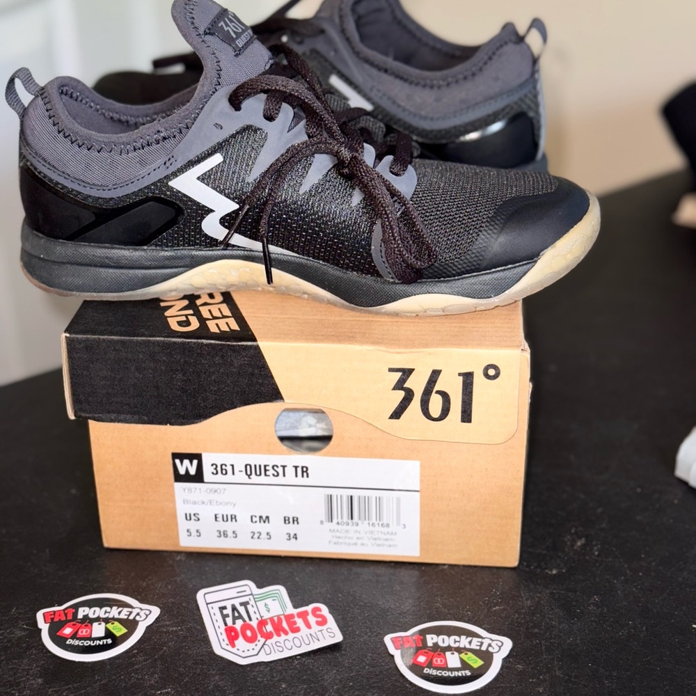 361 Degrees Quest TR WOMEN’s Size 5.5 Y871-0907